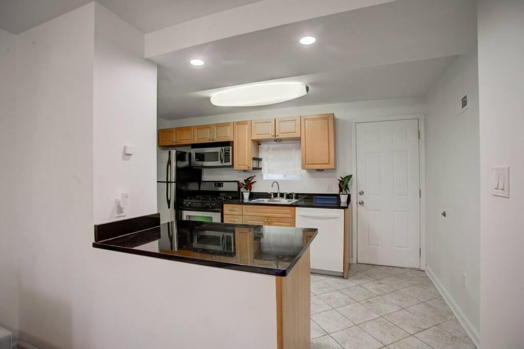 Apartamento Cozy Lux 3Bd House Heart Of Fishtown Sleeps 8 Filadelfia Exterior foto